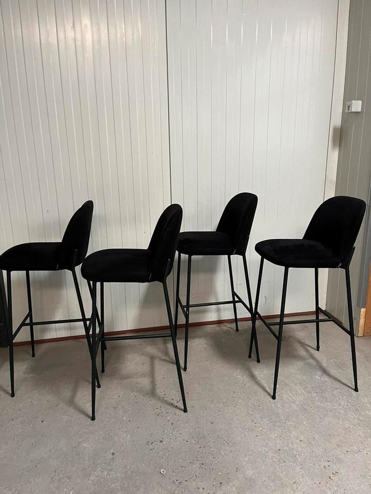 Design barkrukken 4 stuks, Huis en Inrichting, Barkrukken, Zo goed als nieuw, 60 tot 90 cm, Metaal, 4 krukken, Met voetsteun, Ophalen