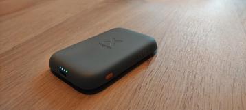 Xtorm Powerbank voor draagloos opladen beschikbaar voor biedingen
