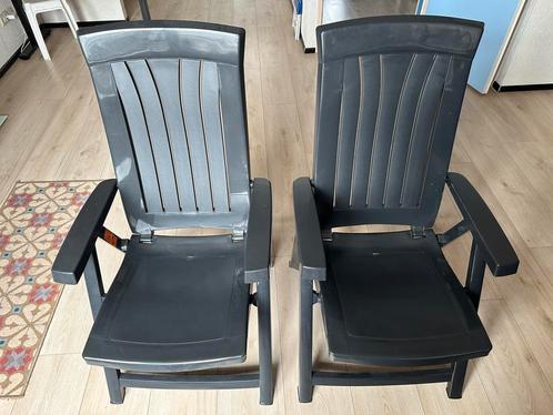2 Zwarte Tuinstoelen – Verstelbaar en Comfortabel, Tuin en Terras, Tuinstoelen, Zo goed als nieuw, Kunststof, Verstelbaar, Ophalen
