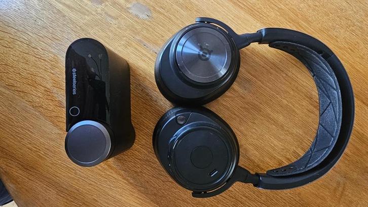 Steelseries Arctis Nova Pro Wireless - Zwart, Computers en Software, Headsets, Zo goed als nieuw, Over-ear, Draadloos, Gaming headset