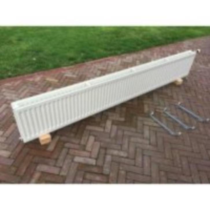 Te Koop  CV  Radiatoren in Nieuwstaat v/a €20,-, Doe-het-zelf en Verbouw, Verwarming en Radiatoren, Zo goed als nieuw, Radiator