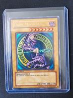 Dark Magician 1st Edition, Hobby en Vrije tijd, Verzamelkaartspellen | Yu-gi-Oh!, Ophalen of Verzenden, Gebruikt, Losse kaart