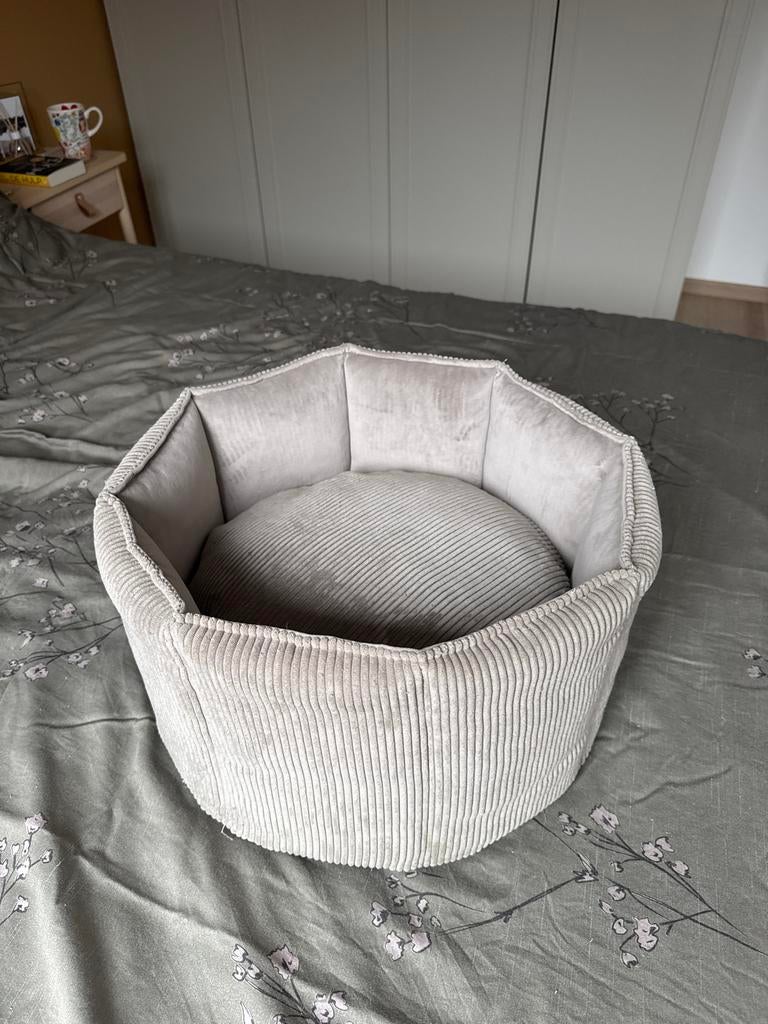 Grijs ribstof kattenmand, kussen met twee kanten, Ophalen of Verzenden, Nieuw