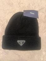 Prada mutsen, Kleding | Heren, Mutsen, Sjaals en Handschoenen, Ophalen of Verzenden, Zo goed als nieuw, Overige maten, Muts