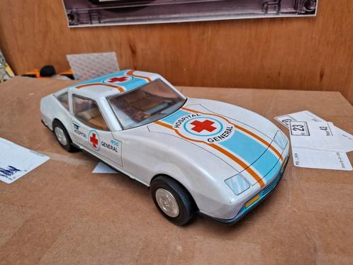 Grote blikken auto, Hobby en Vrije tijd, Modelauto's | 1:18, Zo goed als nieuw, Ophalen of Verzenden
