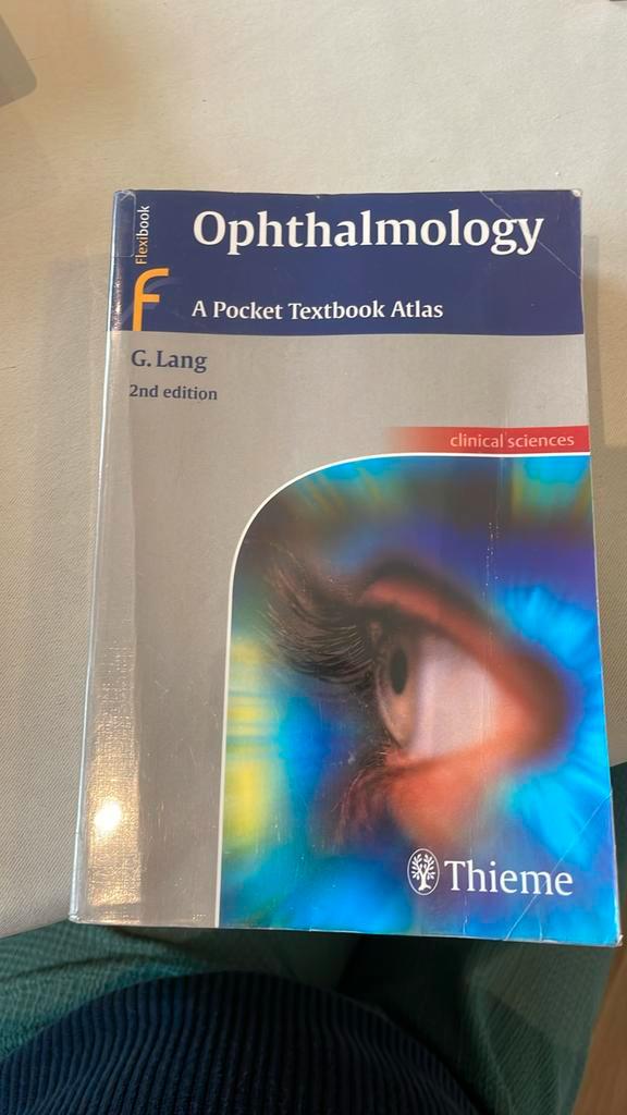 Ophthalmology a pocket textbook atlas, Boeken, Informatica en Computer, Gelezen, Ophalen of Verzenden
