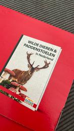 Postcodeloterij boek - wilde dieren & paddenstoelen, Boeken, Dieren en Huisdieren, Ophalen of Verzenden, Zo goed als nieuw