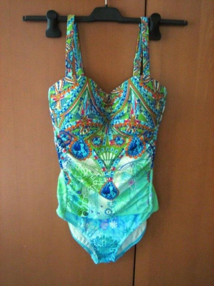 Zeer mooi chique corrigerend badpak MILA 40 snazzeys, Kleding | Dames, Badmode en Zwemkleding, Nieuw, Badpak, Blauw, Verzenden