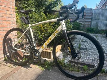Trek Domane 4 2022 beschikbaar voor biedingen