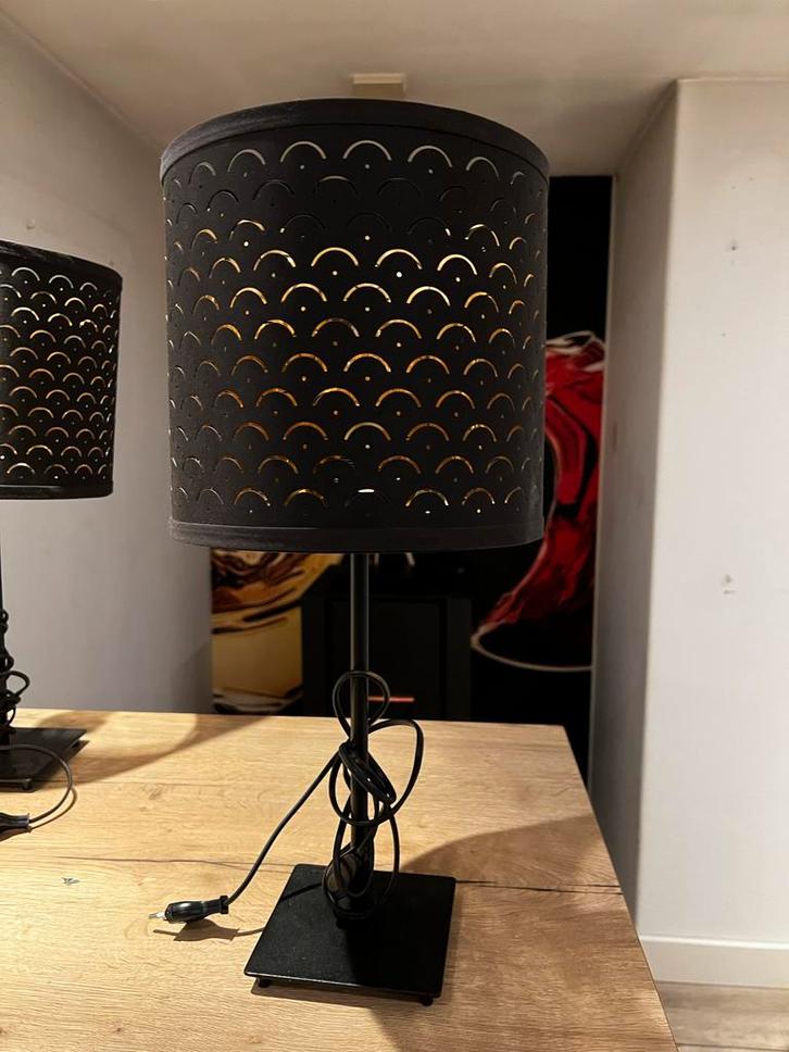 2 IKEA Schemerlampen - Gebruikt, Mooi!, Huis en Inrichting, Lampen | Tafellampen, Gebruikt, 50 tot 75 cm, Metaal, Ophalen of Verzenden