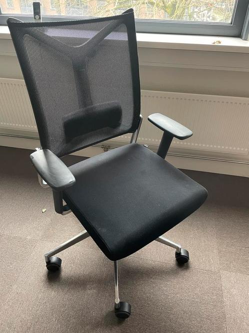 Girsberger Camiro bureaustoel zwart, Huis en Inrichting, Bureaustoelen, Gebruikt, Bureaustoel, Zwart, Ergonomisch, Ophalen