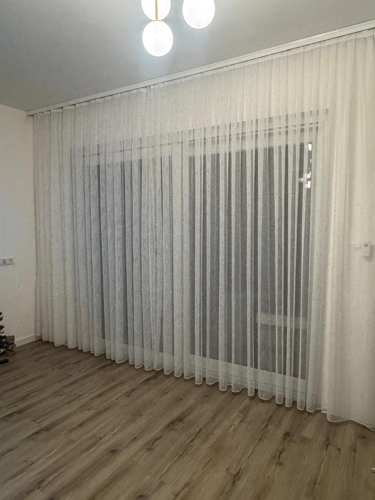 Leuke gordijnen met glitters 4 stuks, Huis en Inrichting, Stoffering | Gordijnen en Lamellen, Ophalen of Verzenden, Zo goed als nieuw