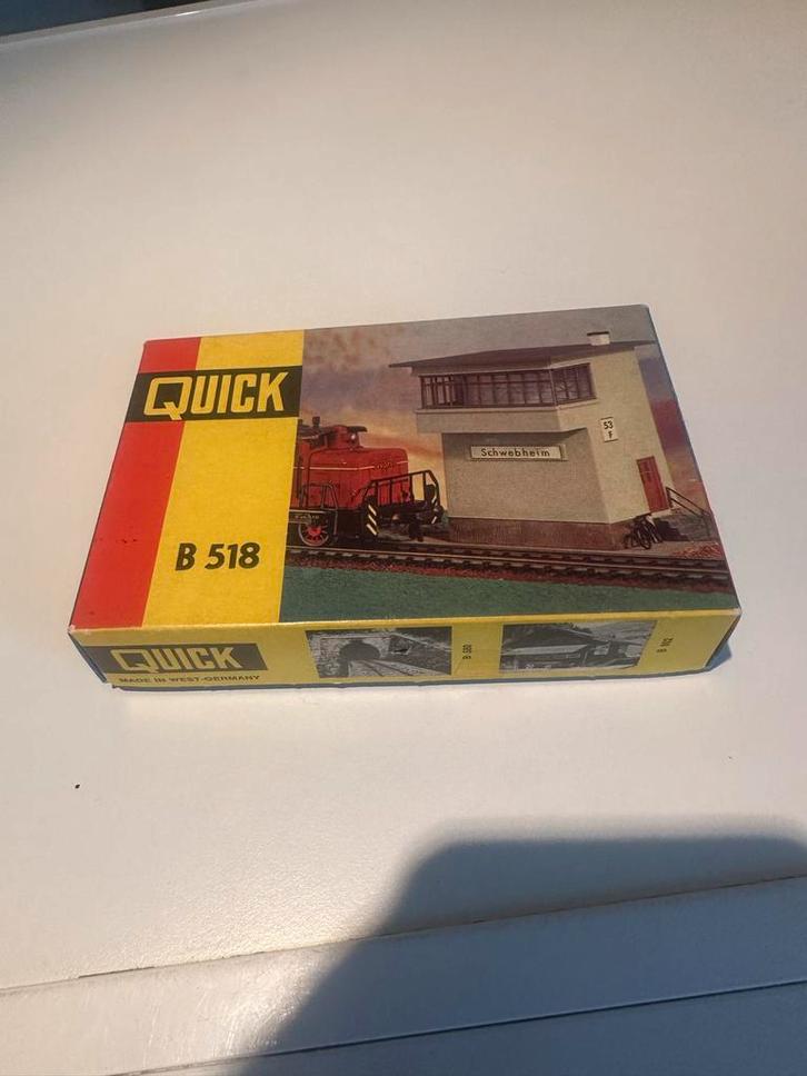 Quick B 518 Schwebeheim - Modelbouw, Hobby en Vrije tijd, Modeltreinen | H0, Zo goed als nieuw, Brug, Tunnel of Gebouw, Overige merken