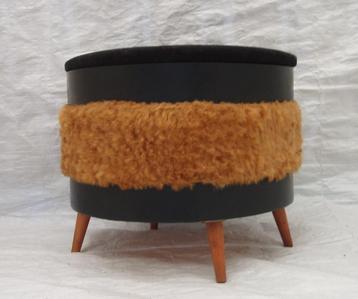 Vintage Boho Retro Funky Poef  Voetenbankje beschikbaar voor biedingen