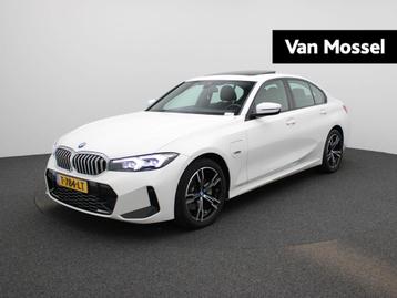 BMW 3-serie 320e | M-SPORT | 18 INCH | SCHUIF-KANTELDAK | beschikbaar voor biedingen