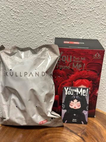 Popmart Skullpanda You found me “ Darkness” beschikbaar voor biedingen
