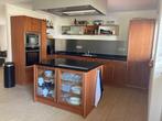 Tijdloze kersenhouten keuken incl apparatuur en granietblad, Ophalen, Gebruikt, Bruin, Hoekkeuken
