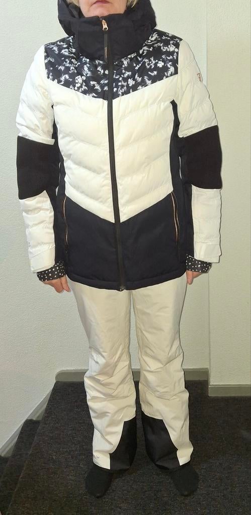 Skipak van Brunotti dames, 100 tot 140 cm, Zo goed als nieuw, Kleding, Skiën