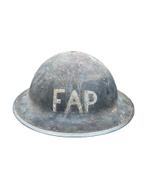 Engelse WO2 FAP helm, Ophalen of Verzenden, Helm of Baret, Engeland, Landmacht