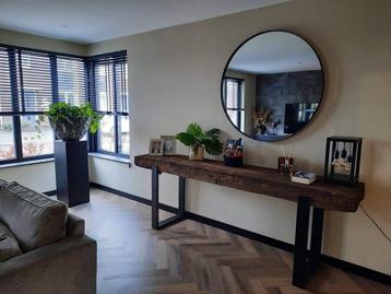 Robuust Dressoir van onbehandelde Eiken Spoorbiels beschikbaar voor biedingen