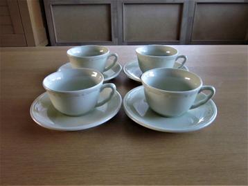 Apilco 4 ofwhite kop D10cm H 6cm schotels D16,5cm beschikbaar voor biedingen