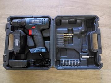 Schroefmachine 20V li-ion compleet met bitjes en boortjes. beschikbaar voor biedingen