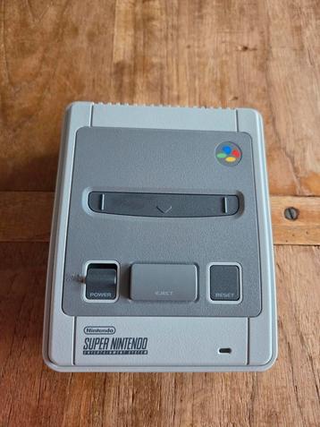 Tk: Super Nintendo Classic Mini beschikbaar voor biedingen