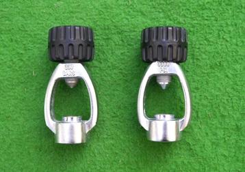 DIN-INT Adapter (beugel) beschikbaar voor biedingen