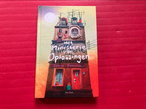 Het ministerie van oplossingen - Sanne Rooseboom, Boeken, Kinderboeken | Jeugd | onder 10 jaar, Gelezen, Fictie algemeen, Ophalen of Verzenden