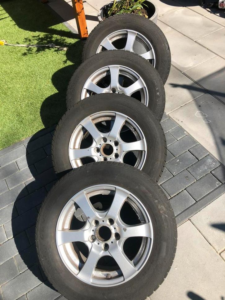 Velgen met banden  VW, Auto-onderdelen, Banden en Velgen, Banden en Velgen, All Season, 17 inch, 235 mm, Terreinwagen, Gebruikt