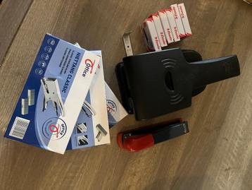 Nietmachines en perforator beschikbaar voor biedingen