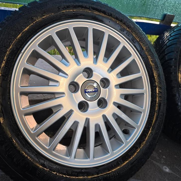 Origineel Volvo winterset 205-55-16, Auto-onderdelen, Banden en Velgen, Banden en Velgen, Winterbanden, 16 inch, 205 mm, Ophalen