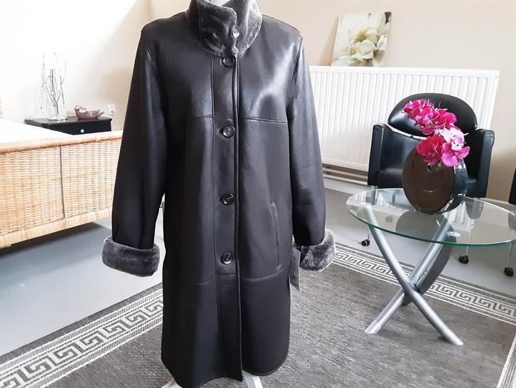 Afgeprijsd : prachtige NIEUWE lammyjas, Kleding | Dames, Jassen | Winter, Zo goed als nieuw, Maat 46/48 (XL) of groter, Bruin