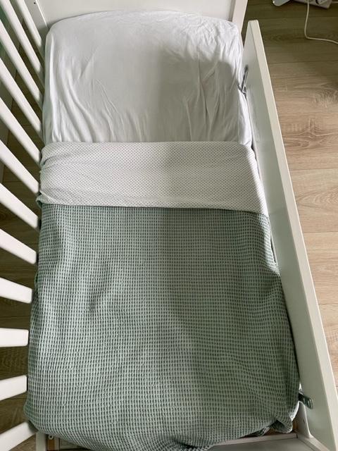 2 x baby dekbedje wafelstof groen (koeka), Kinderen en Baby's, Kinderkamer | Beddengoed, Deken of Dekbed, Wit, Jongetje of Meisje