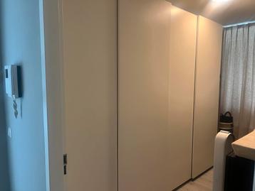 IKEA pax kast 300x236