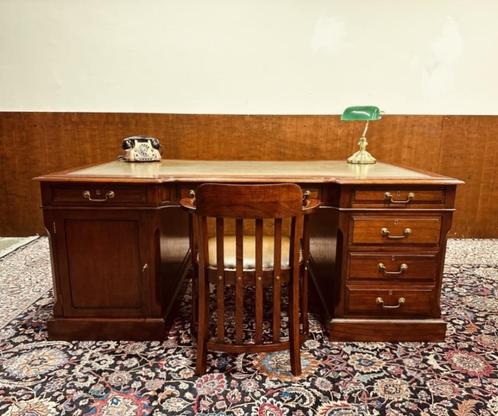 Origineel Globe Wernicke Bureau Partnerdesk met Stoel, Antiek en Kunst, Antiek | Kantoor en Zakelijk, Ophalen