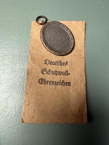 Schutzwall ehrenzeichen incl zakje! beschikbaar voor biedingen