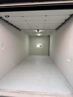 Garagebox met raam te koop