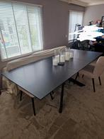 Gratis! Zwarte uitschuifbare eettafel met glazen blad, Huis en Inrichting, Ophalen
