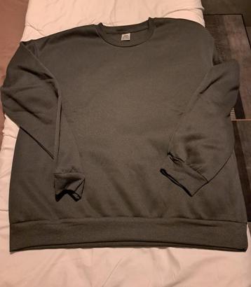 Heren sweater  beschikbaar voor biedingen