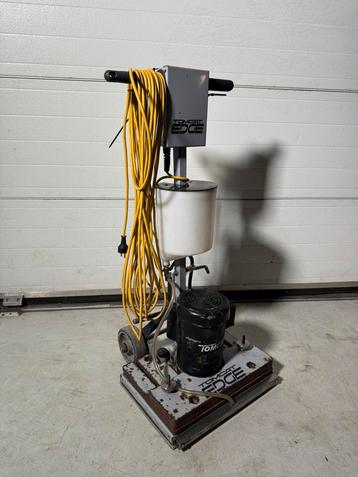 Tomcat 20HD / Excentr excentrische schrobmachine beschikbaar voor biedingen