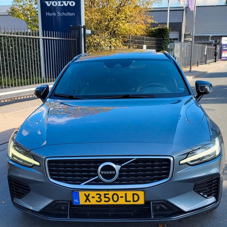 V60 T8 Twin- Engine AWD R-Design Grijs, Auto's, Volvo, Particulier, V60, ABS, Achteruitrijcamera, Adaptieve lichten, Adaptive Cruise Control