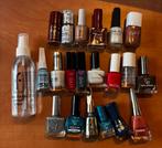 20 diverse nagellak en droogspray, Gebruikt, Overige kleuren, Ophalen of Verzenden, Handen en Nagels
