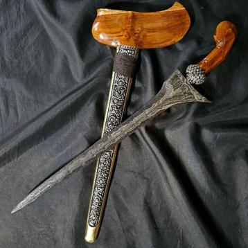 Keris Pulanggeni Lurus Pamor Bonang Serentag Gayaman KNN12 beschikbaar voor biedingen