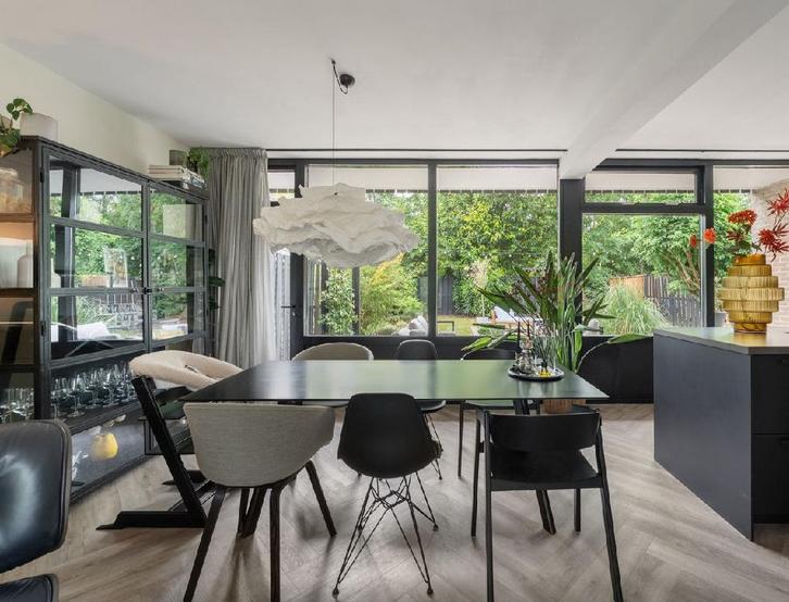 Hay CPH30, Hay aac23, Muuto Cover, Vitra DSR, Huis en Inrichting, Complete eetkamers, Gebruikt, 6 tot 8 stoelen, Ophalen