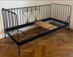 1 Persoons metalen bed 90x200 kompleet, Ophalen, Gebruikt, 90 cm, Eenpersoons