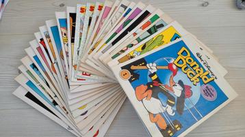 24 Donald Duck stripboeken 