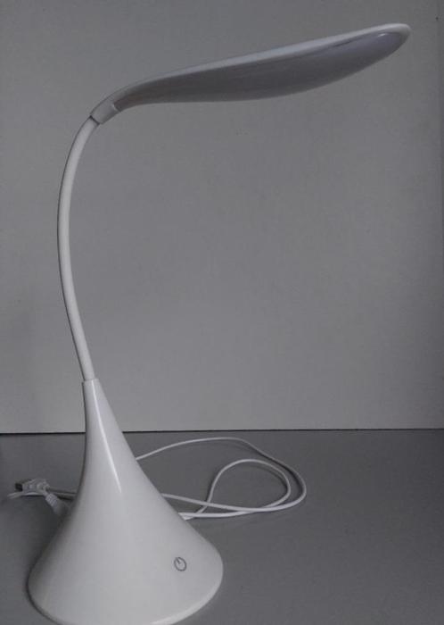 Bureaulamp, batterij + USB, Diversen, Bureau-accessoires, Zo goed als nieuw, Ophalen of Verzenden