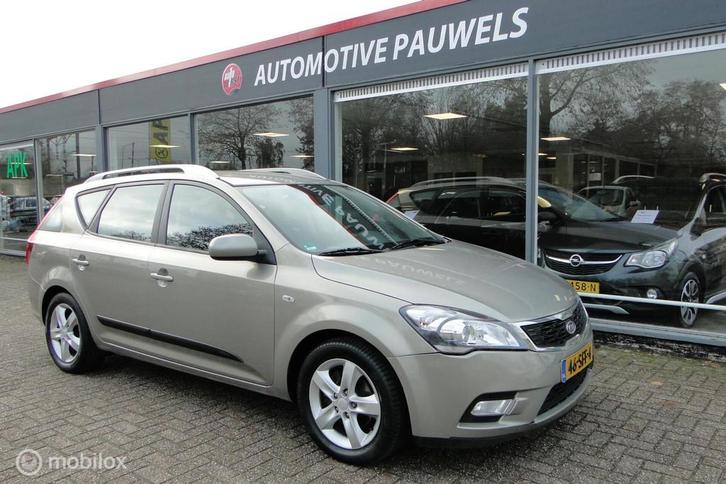 Kia cee'd Sporty Wagon 1.4 benzine, schakel, 159301 km, Auto's, Kia, Te koop, (Pro) Cee d, ABS, Airbags, Airconditioning, Alarm