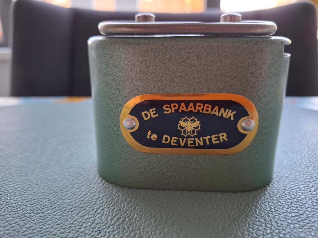 Antieke Spaarpot, Verzamelen, Spaarpotten, Zo goed als nieuw, Overige thema's, Metaal of Blik, Ophalen of Verzenden